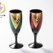日本ギフト大賞 玉虫塗ワインカップ