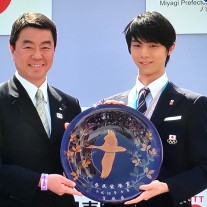 県民栄誉賞-羽生結弦_玉虫塗